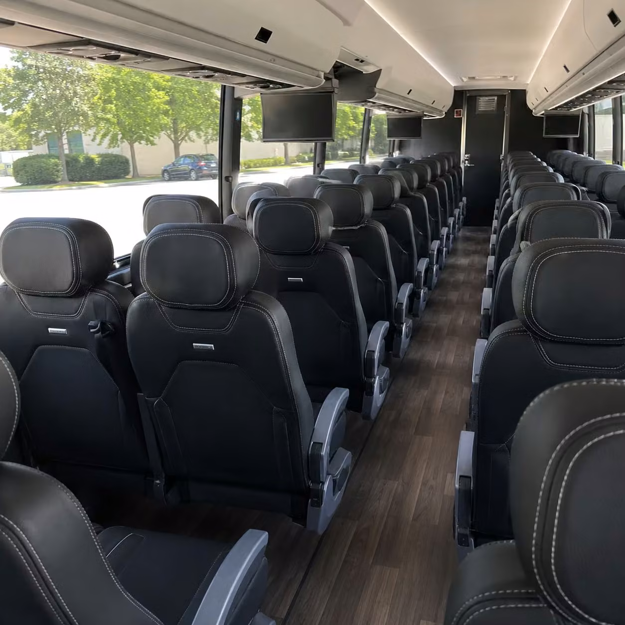 cedar rapids charter bus rentals for iowa national guard training mobilization