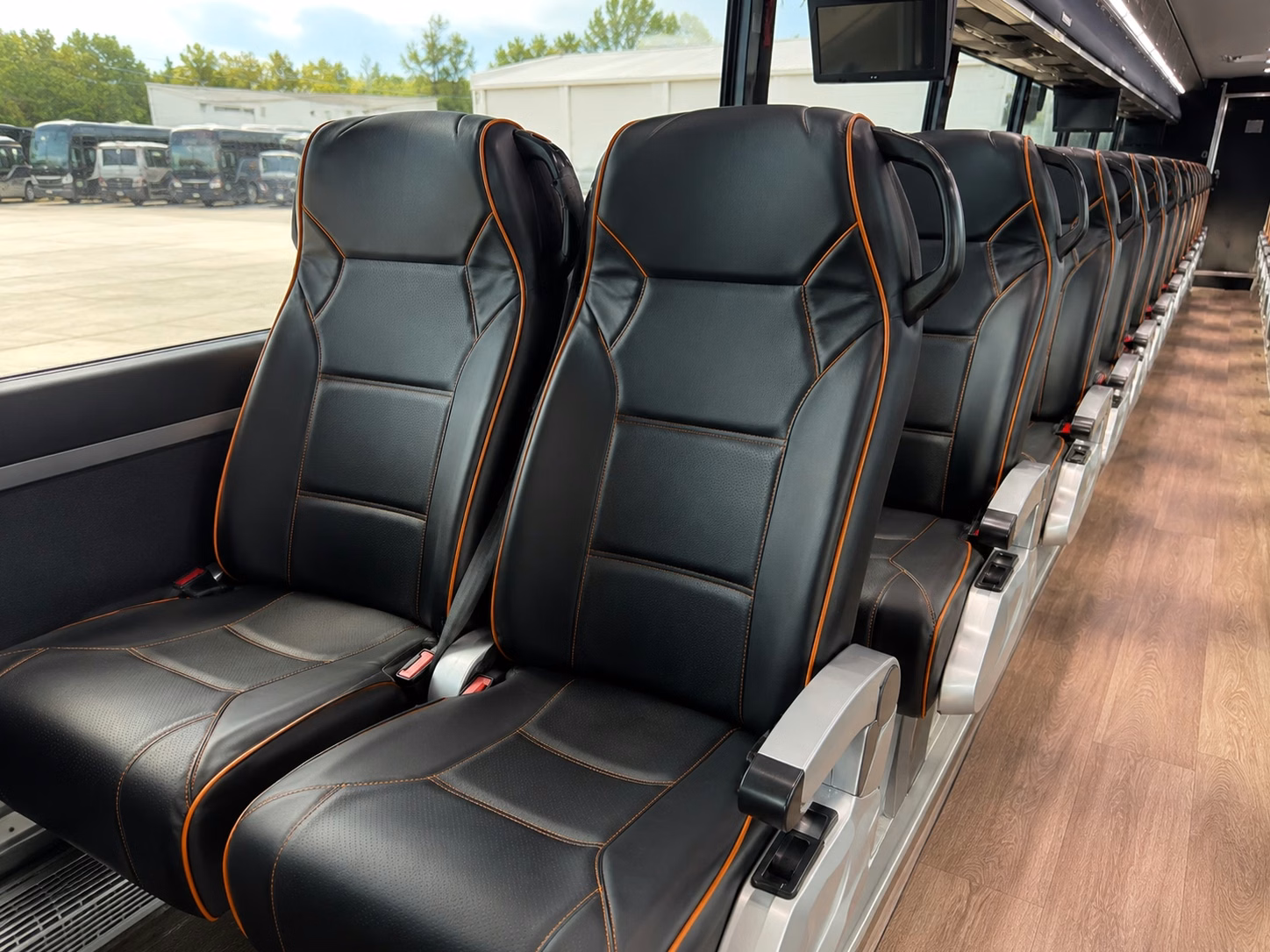 wherever your cedar rapids wedding guests are staying we can shuttle them there